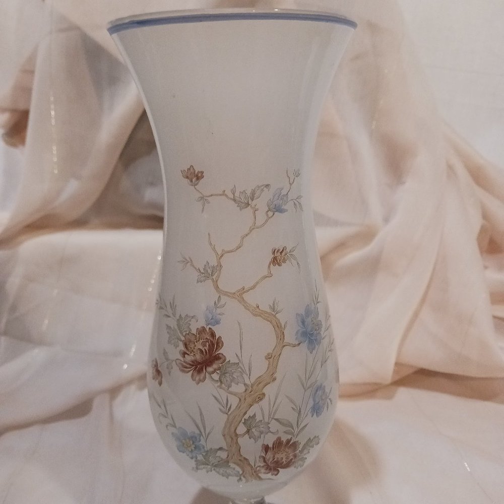 Viking glass hand painted vase.